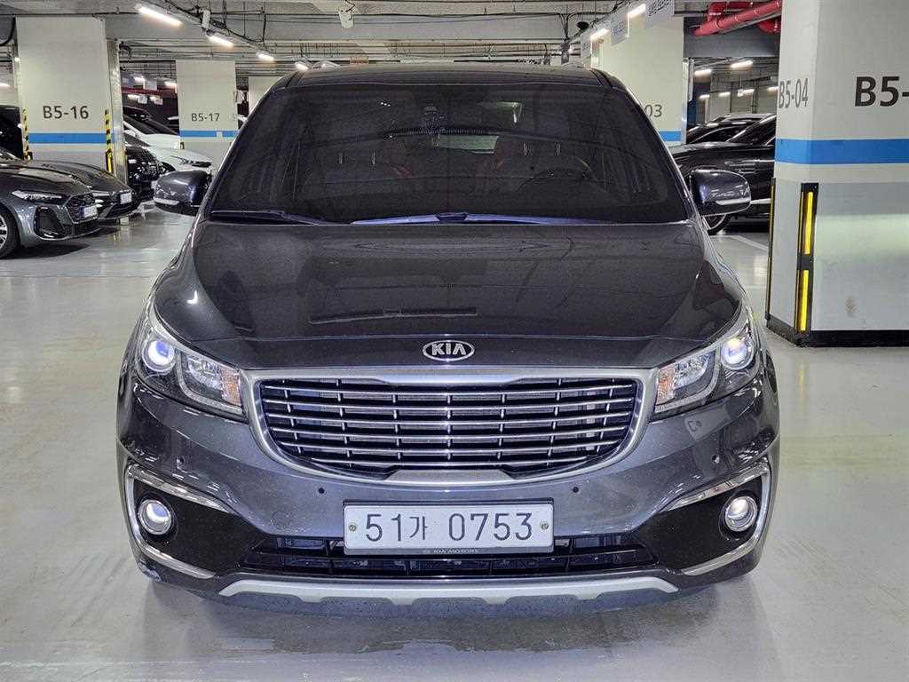 KIA Carnival 2015