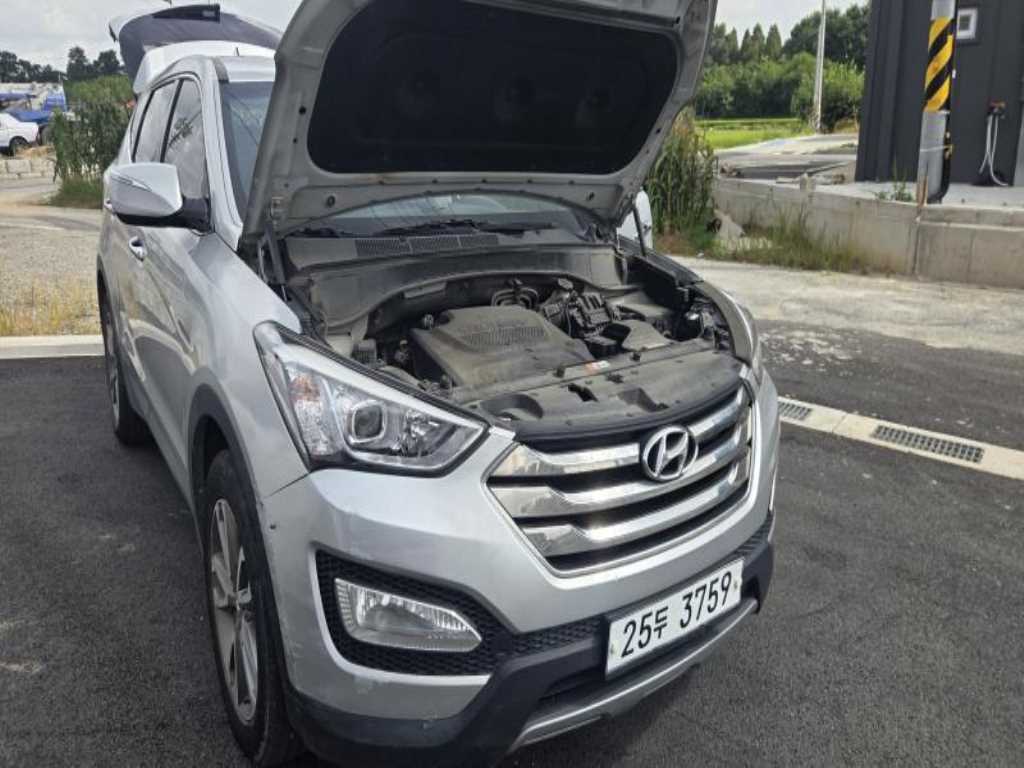 HYUNDAI Santa Fe 2013 — Zona Franca Iquique
