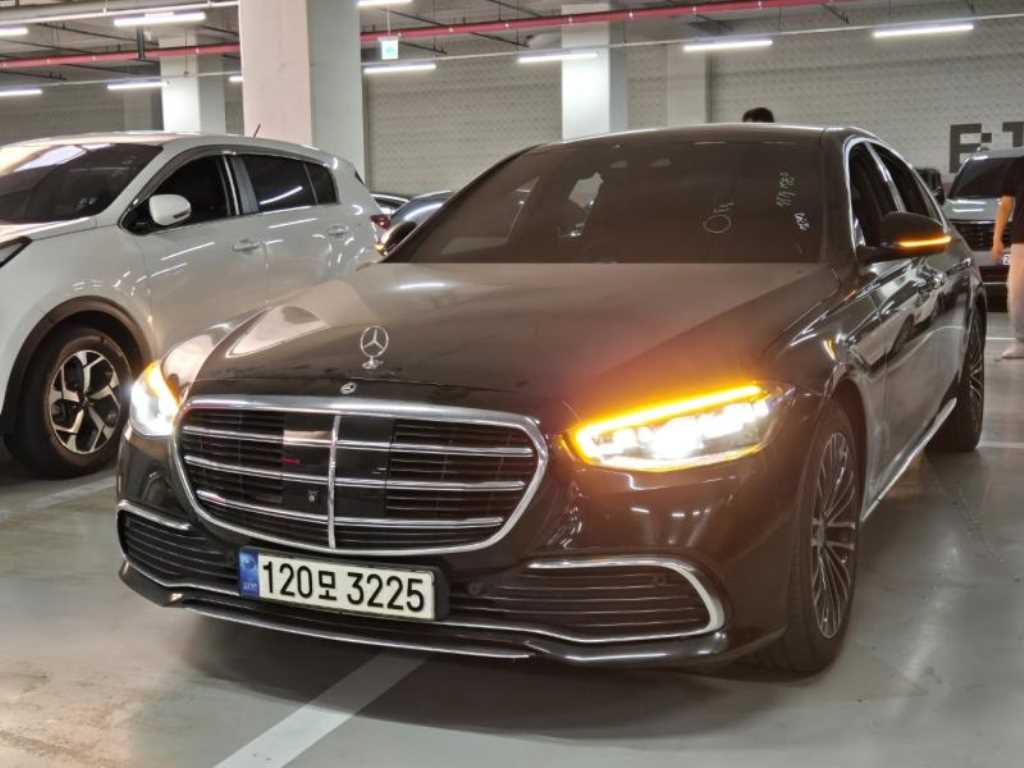 Mercedes Benz S Class