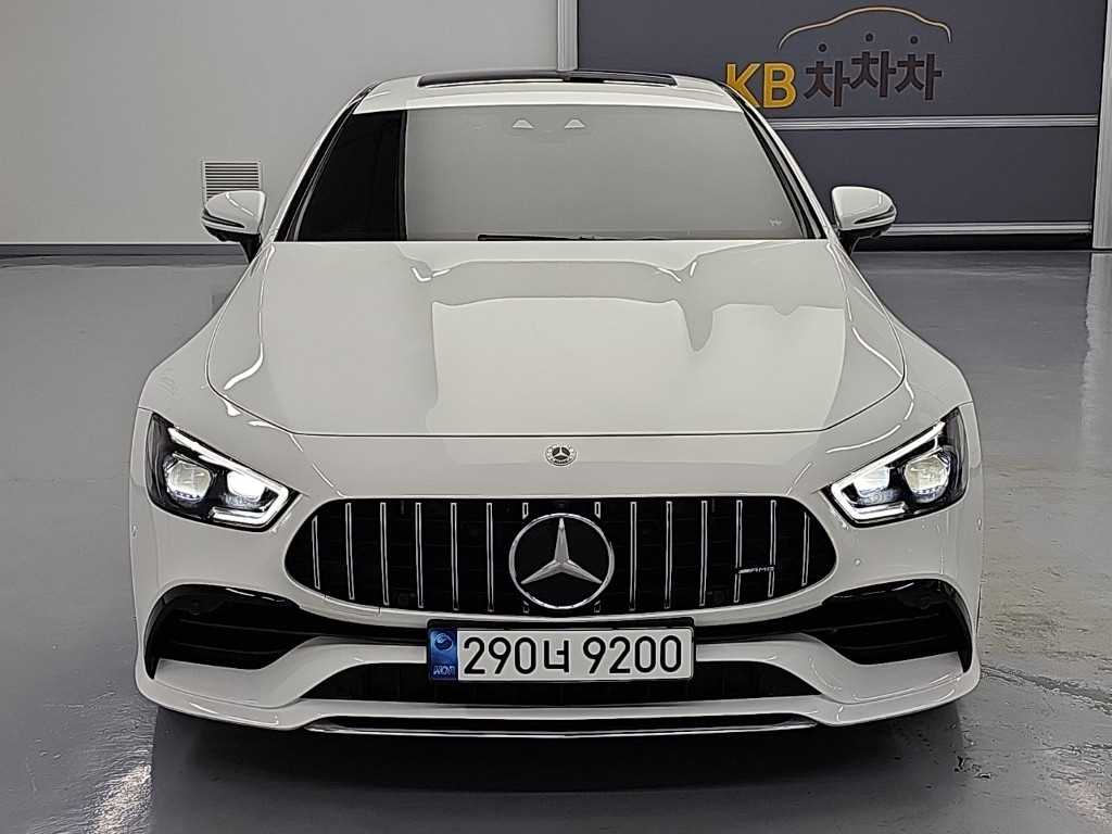 Mercedes Benz AMG GT