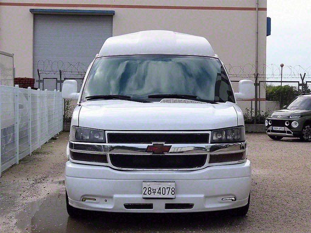 Chevrolet Express van 2007 — Zona Franca Iquique