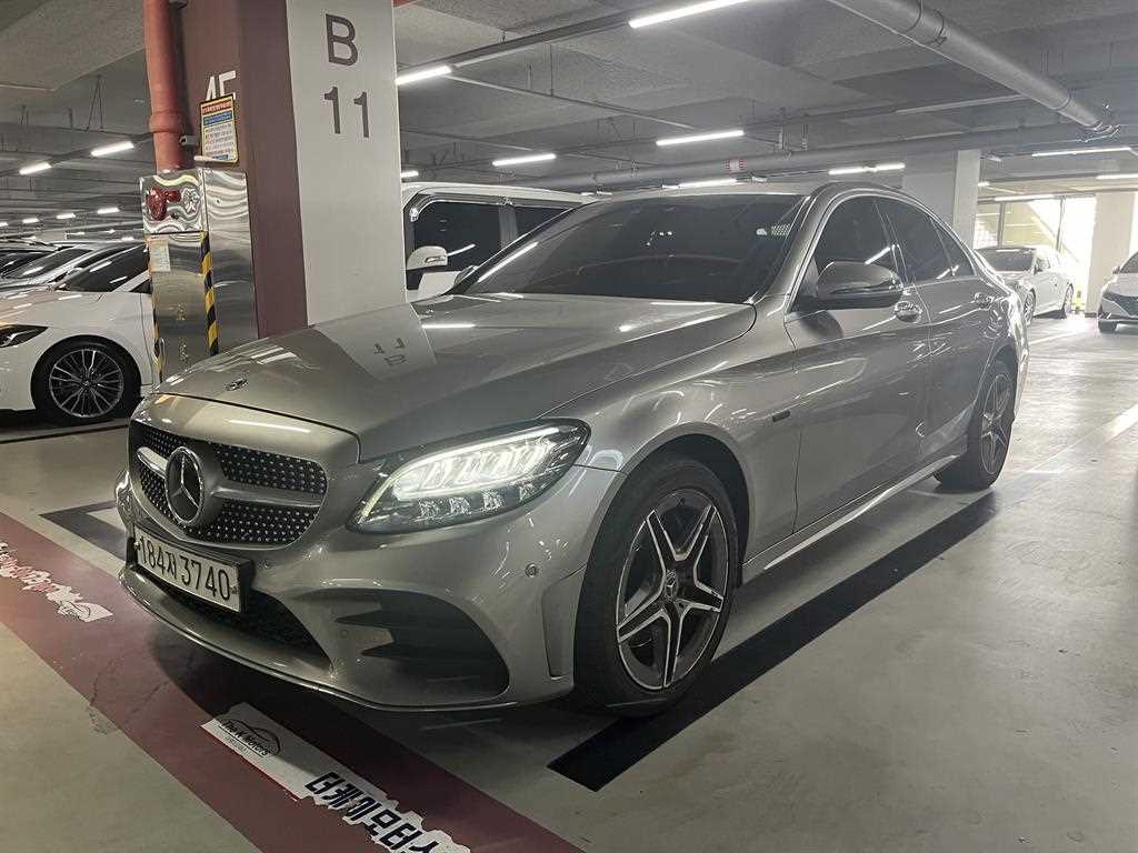 Mercedes Benz C Class