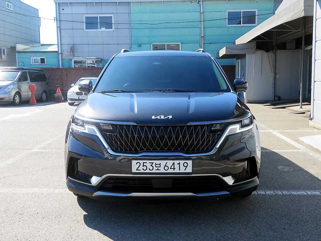 KIA Carnival 2023
