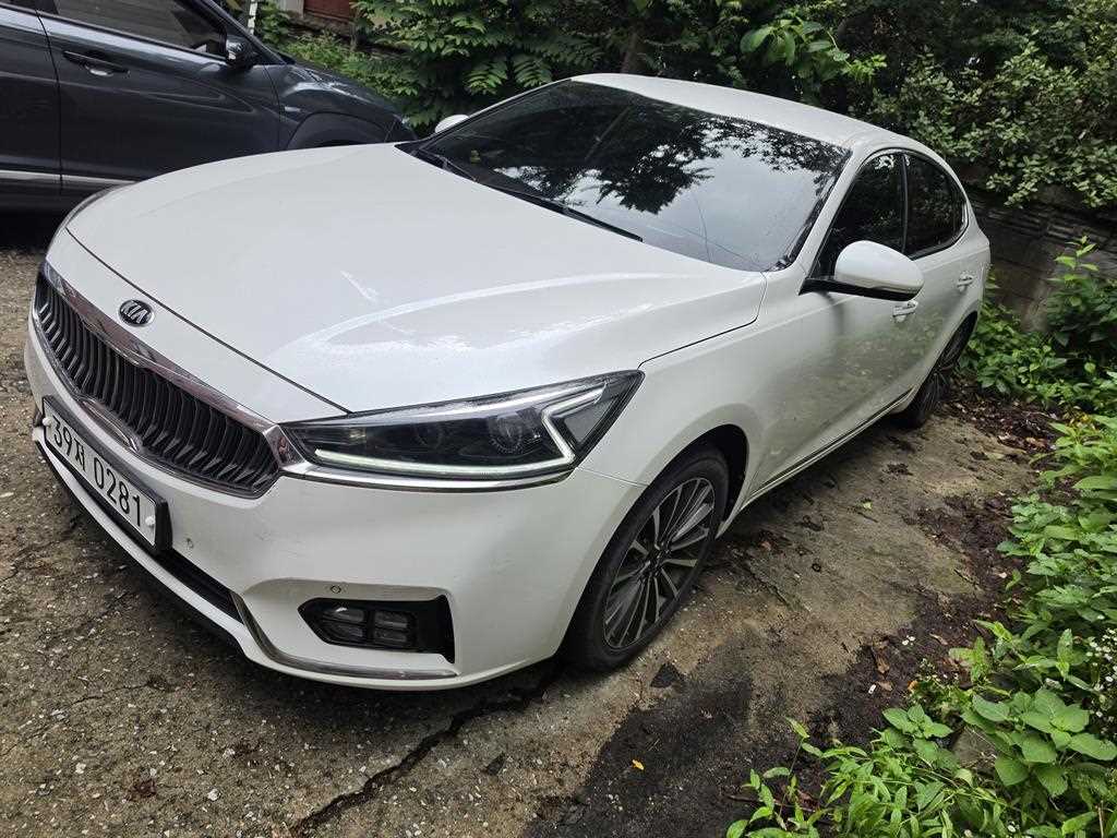 KIA K7 2016 — Zona Franca Iquique