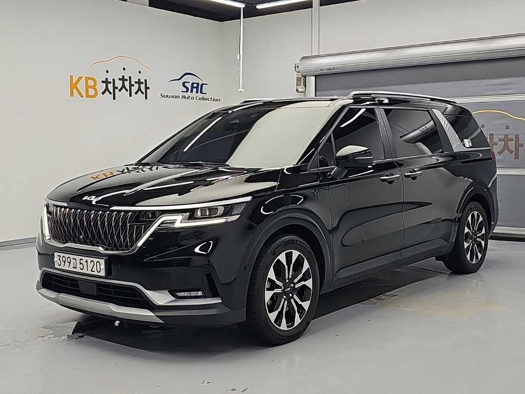 KIA Carnival 2022 — Zona Franca Iquique