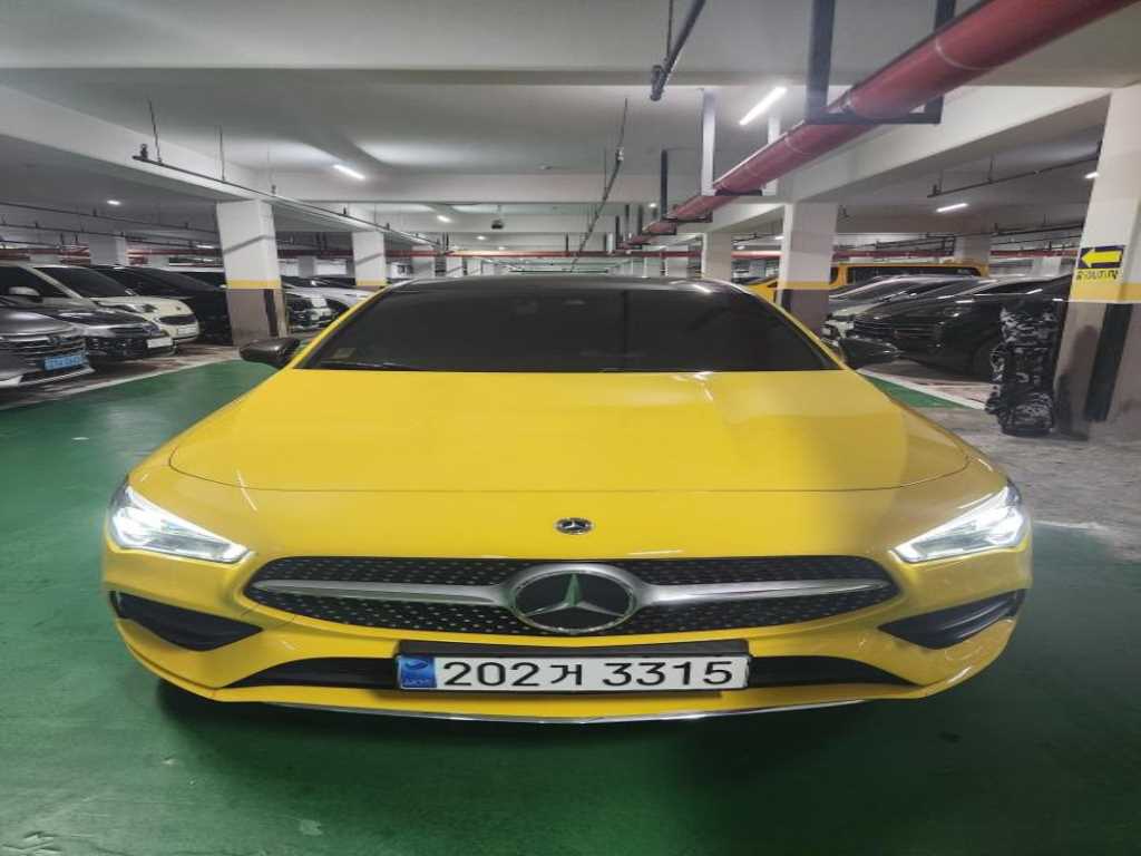 Mercedes Benz CLA Class