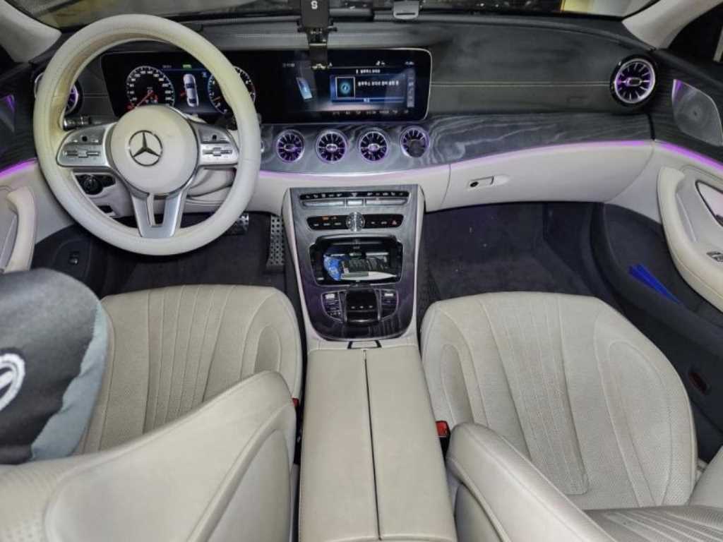 Mercedes Benz CLS Class