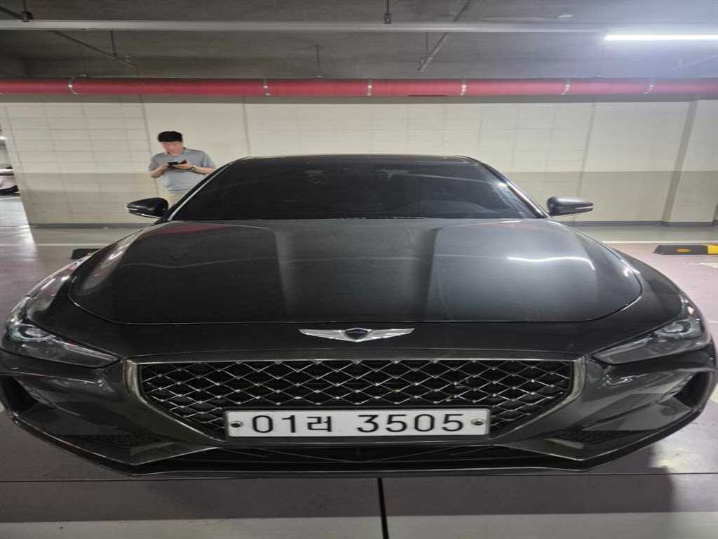 Genesis G70