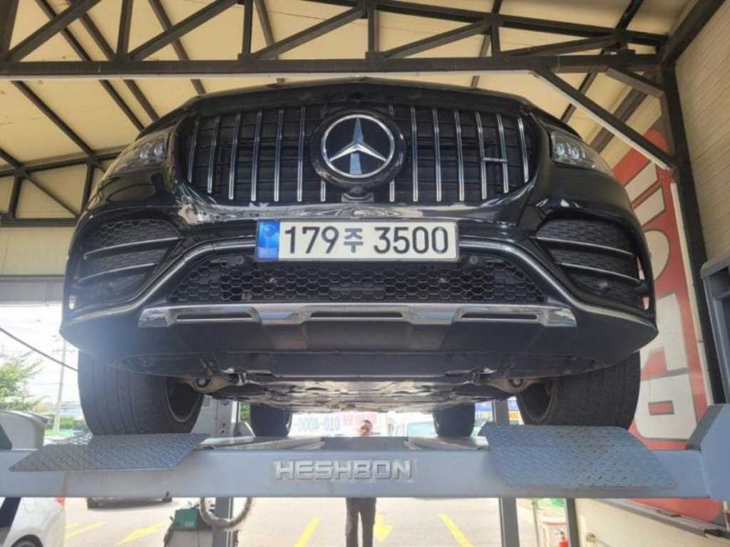 Mercedes Benz GLS Class