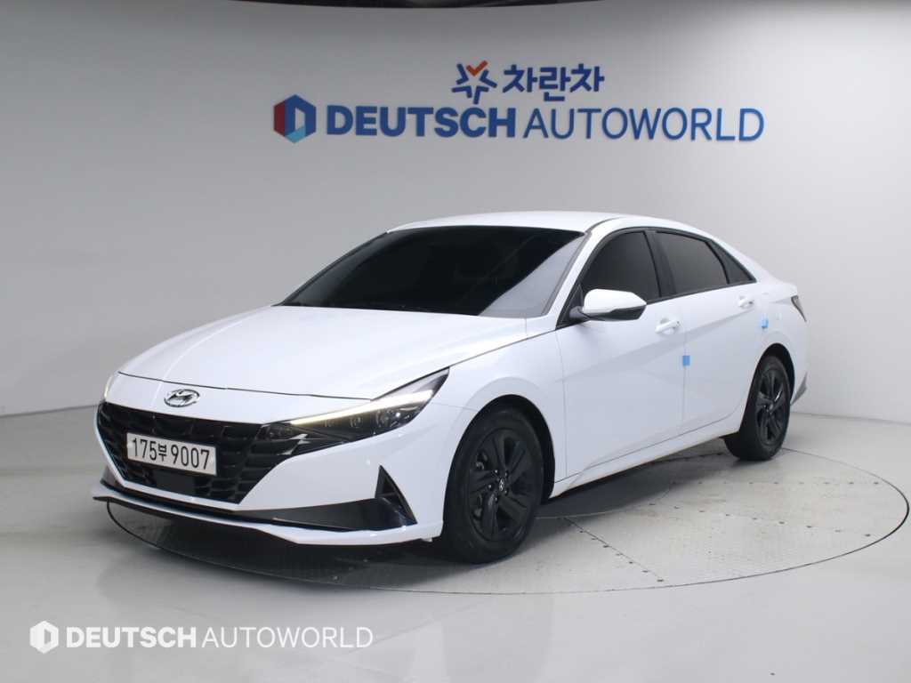 HYUNDAI Avante 2022 — Zona Franca Iquique