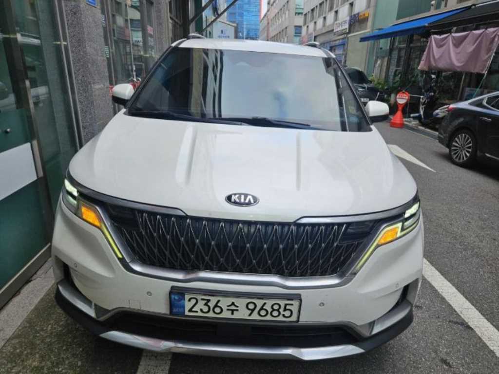 KIA Carnival 2021 — Zona Franca Iquique