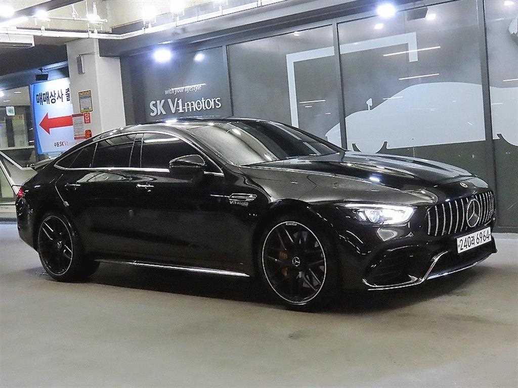 Mercedes Benz AMG GT