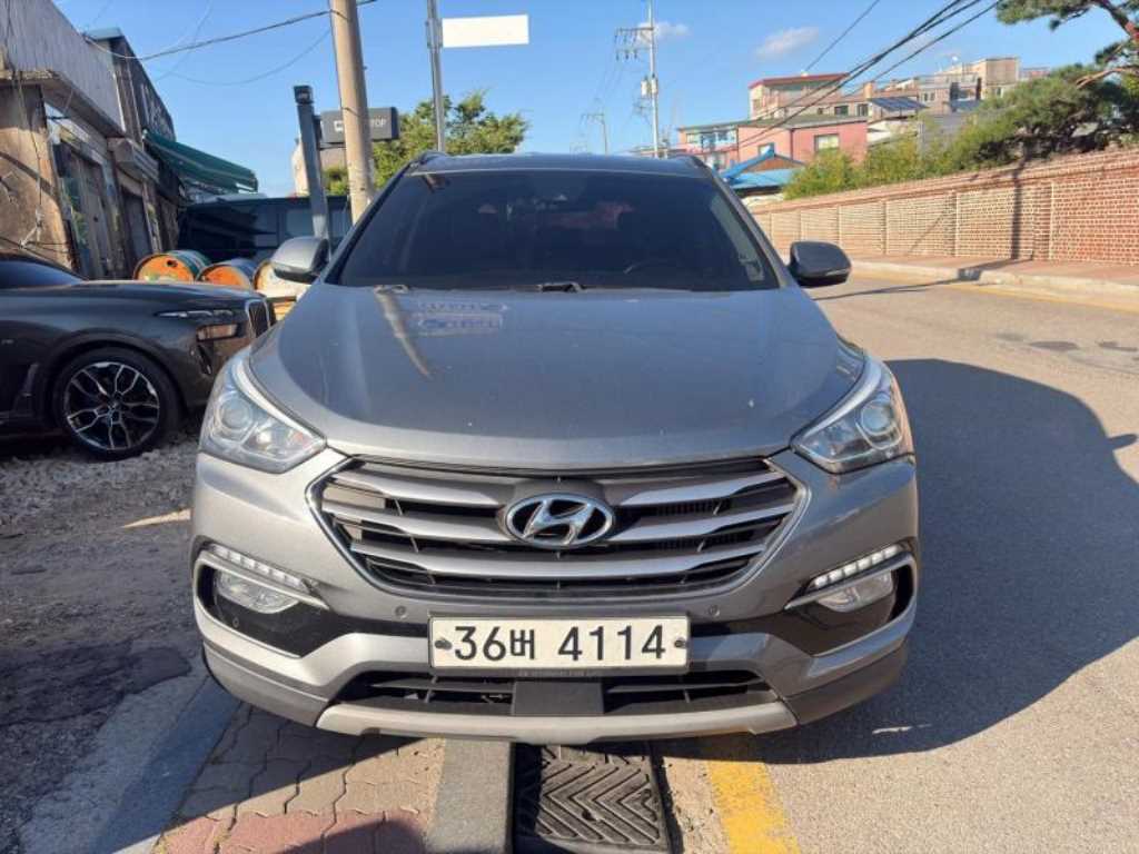 HYUNDAI Santa Fe 2017 — Zona Franca Iquique