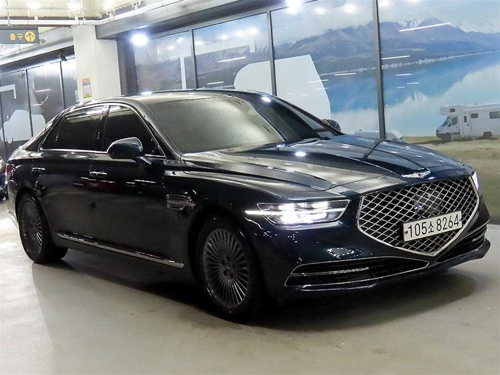Genesis G90