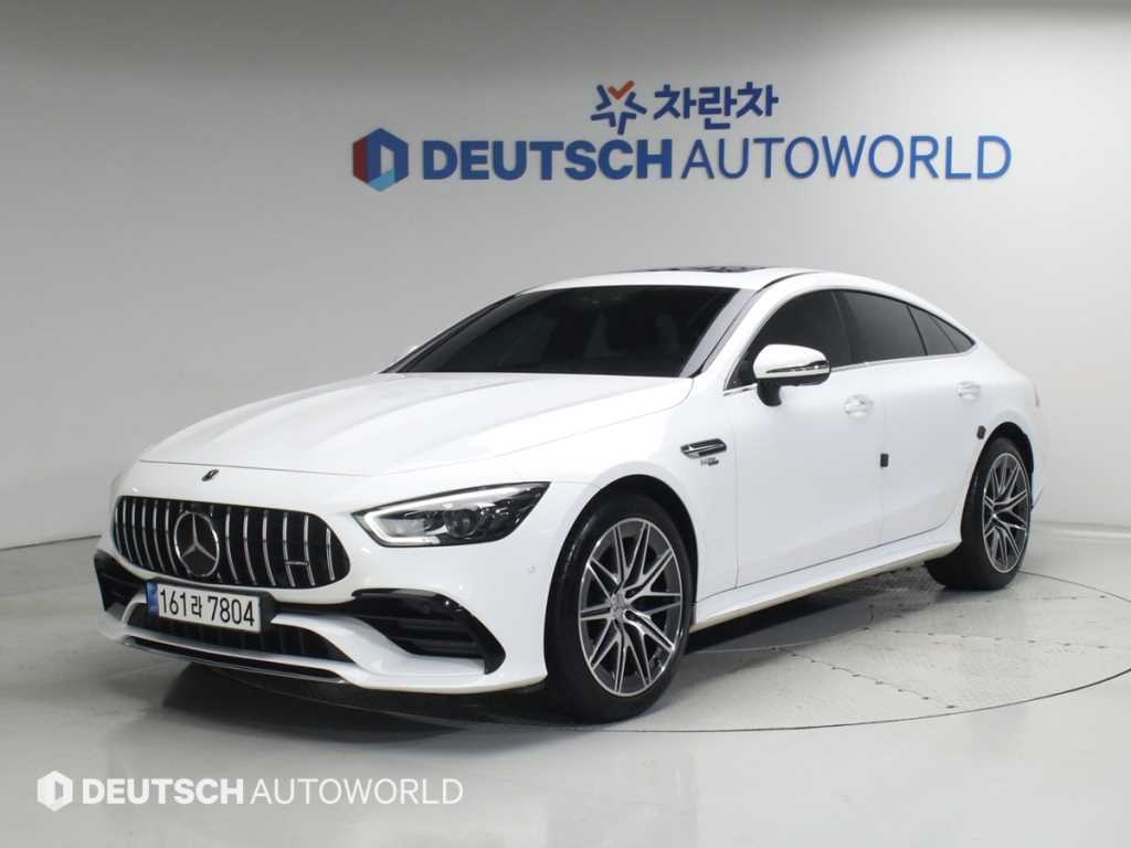 Mercedes Benz AMG GT