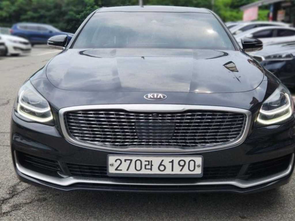 KIA K9