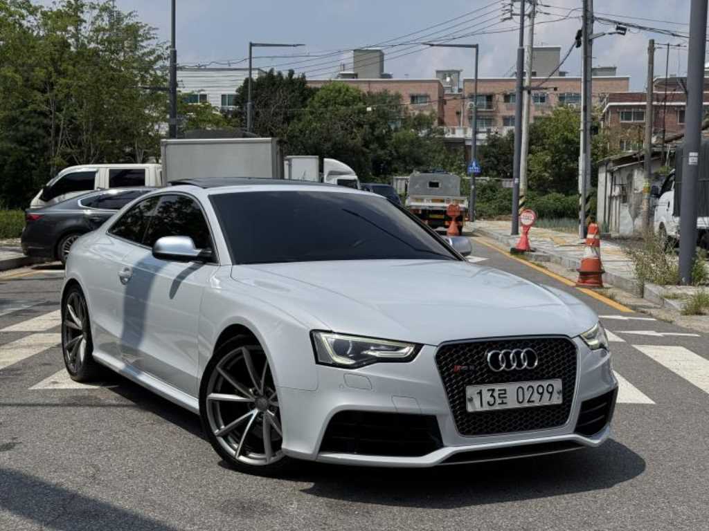 Audi RS5