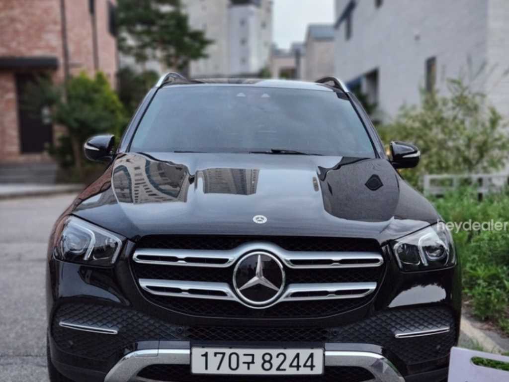 Mercedes Benz GLE Class