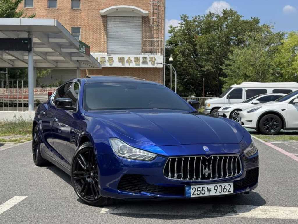 Maserati Ghibli