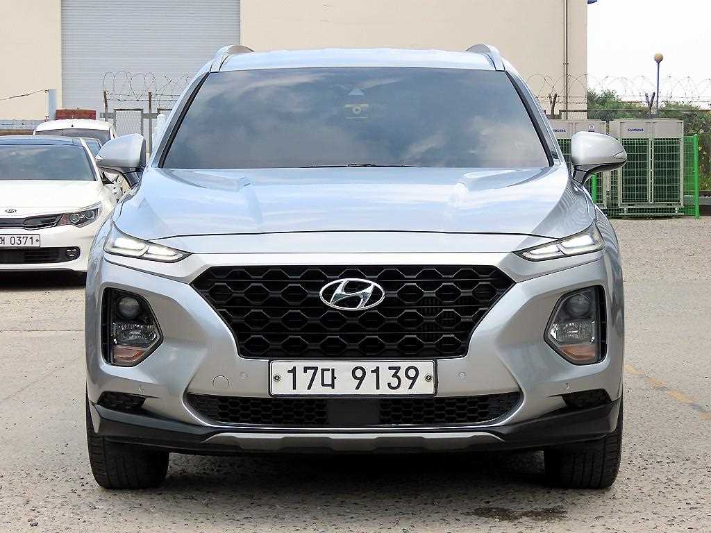 HYUNDAI Santa Fe 2018 — Zona Franca Iquique