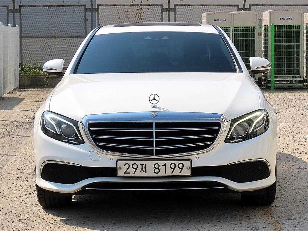 Mercedes Benz E class