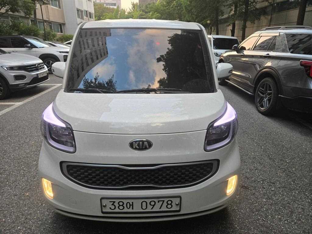 KIA Ray 2016 — Zona Franca Iquique