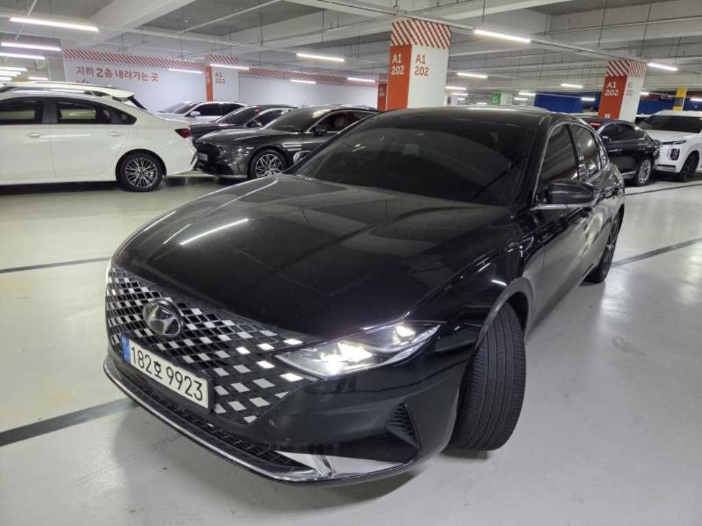 HYUNDAI Grandeur 2021 — Zona Franca Iquique
