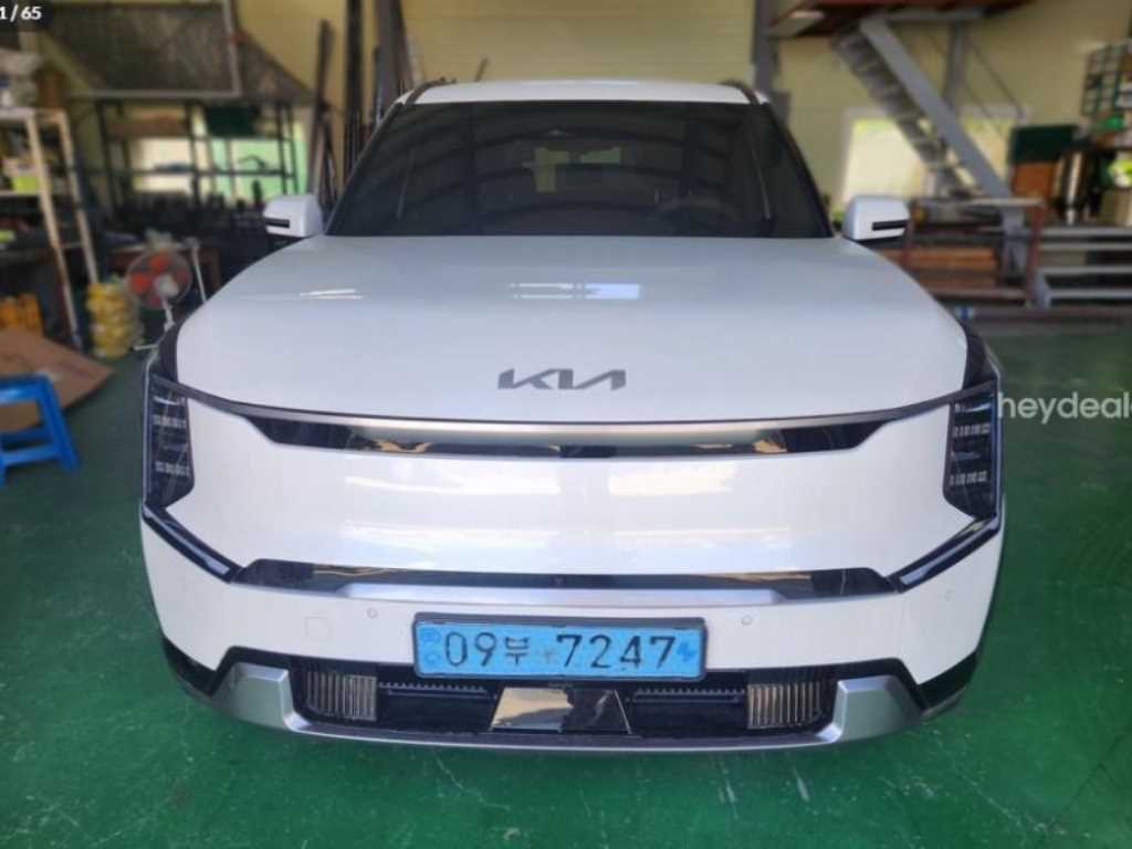 KIA EV9