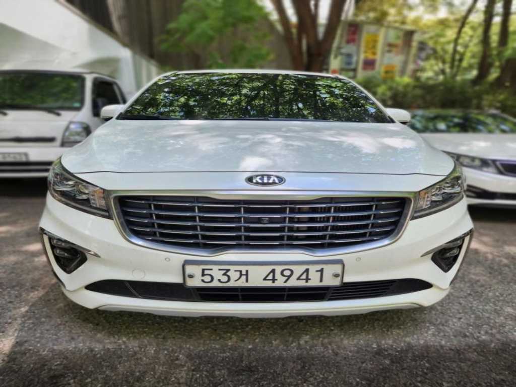 KIA Carnival 2018