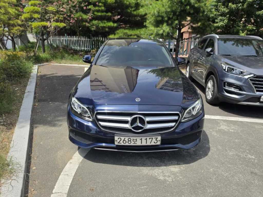 Mercedes Benz E class