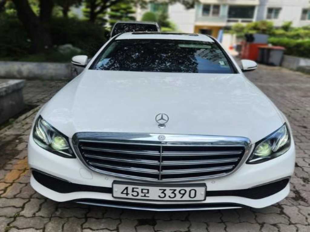 Mercedes Benz E class