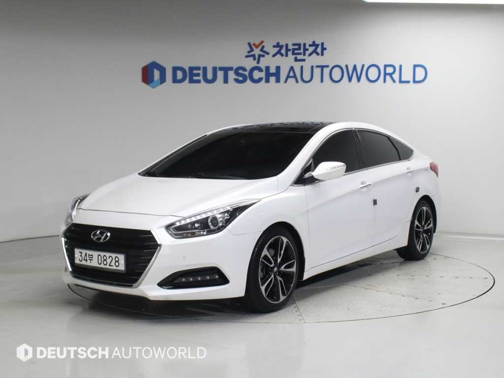 HYUNDAI i40