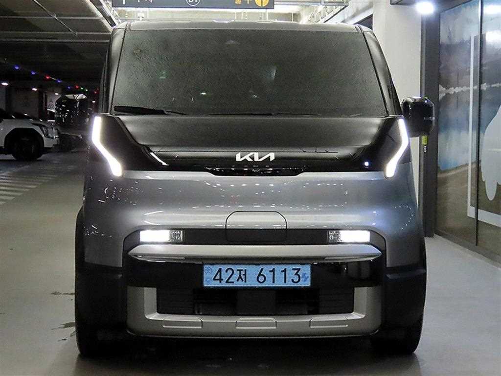KIA PV5