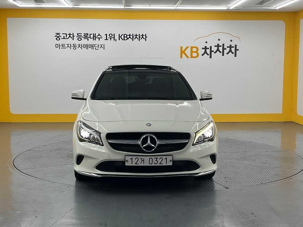 Mercedes Benz CLA Class