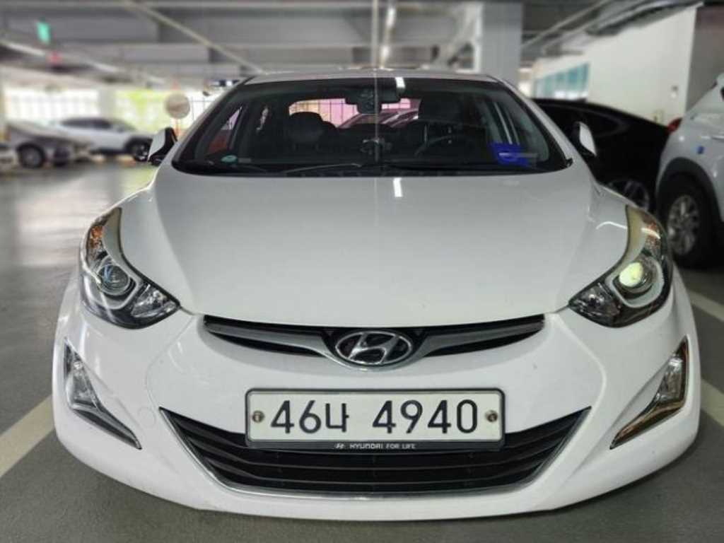 HYUNDAI Avante