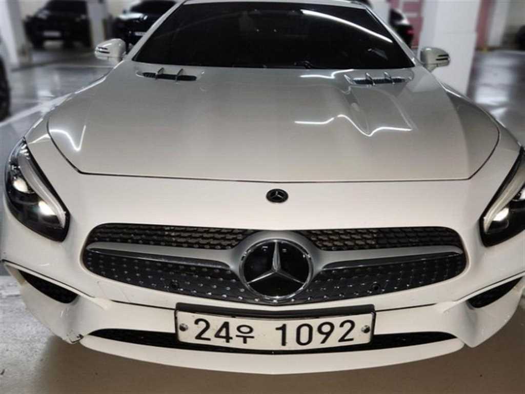 Mercedes Benz SL Class