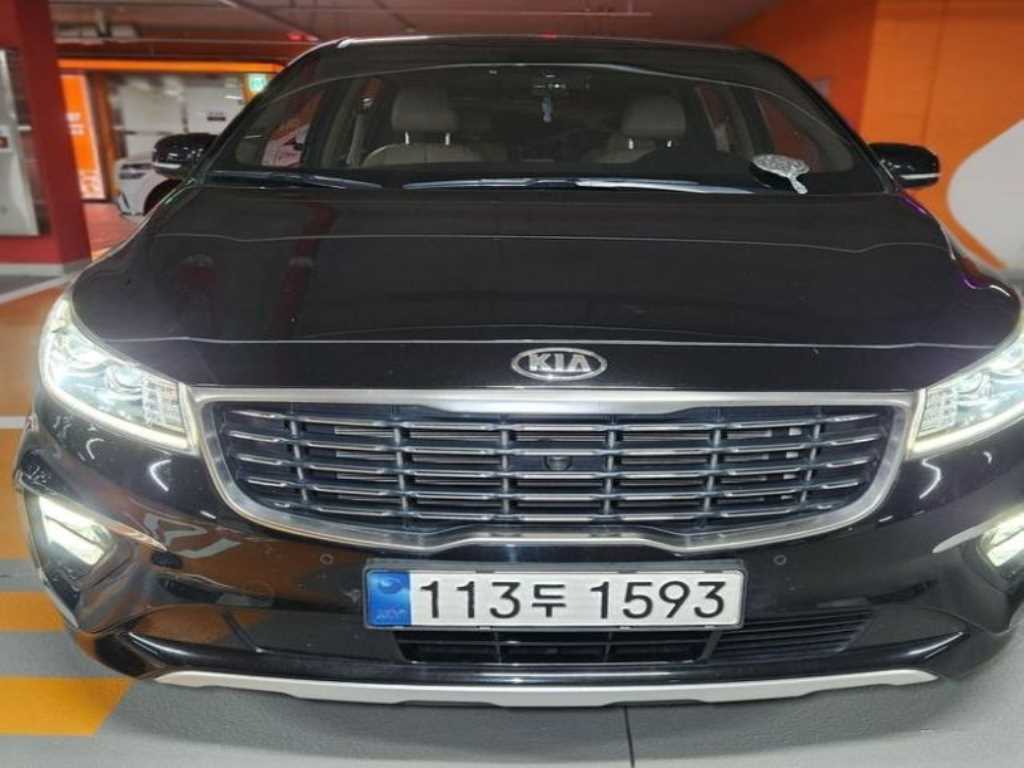 KIA Carnival 2018 — Zona Franca Iquique