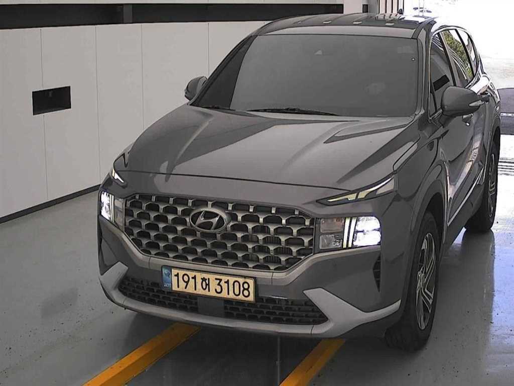 HYUNDAI Santa Fe 2022 — Zona Franca Iquique