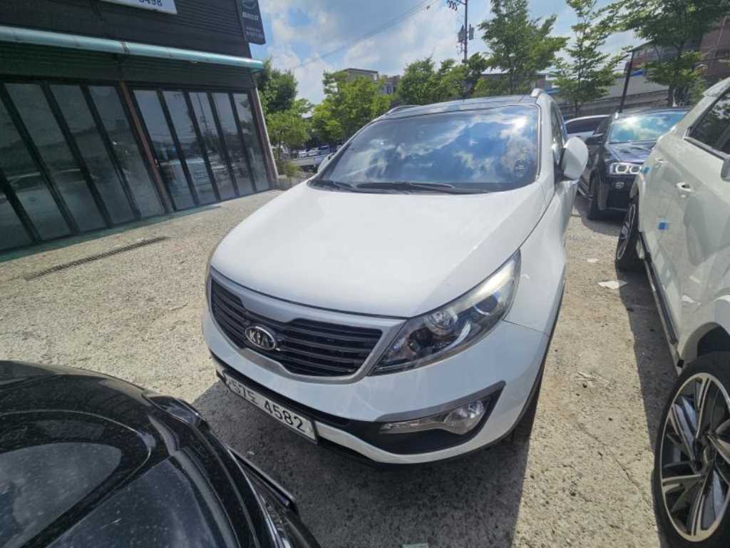 KIA Sportage 2010 — Zona Franca Iquique