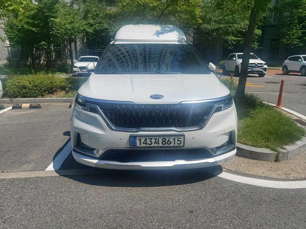KIA Carnival 2021 — Zona Franca Iquique