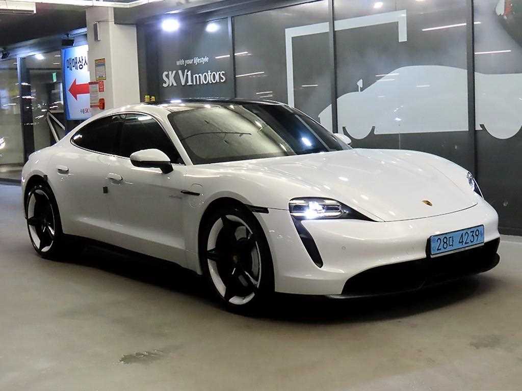Porsche Taycan