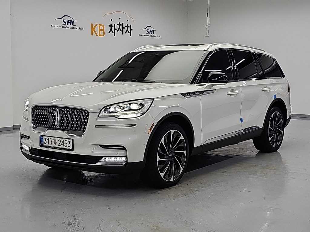 Lincoln Aviator