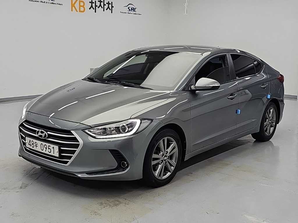 HYUNDAI Avante
