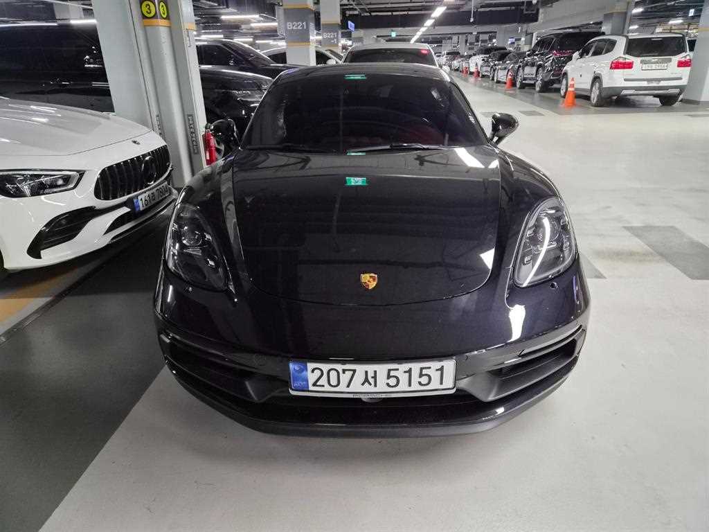 Porsche 718