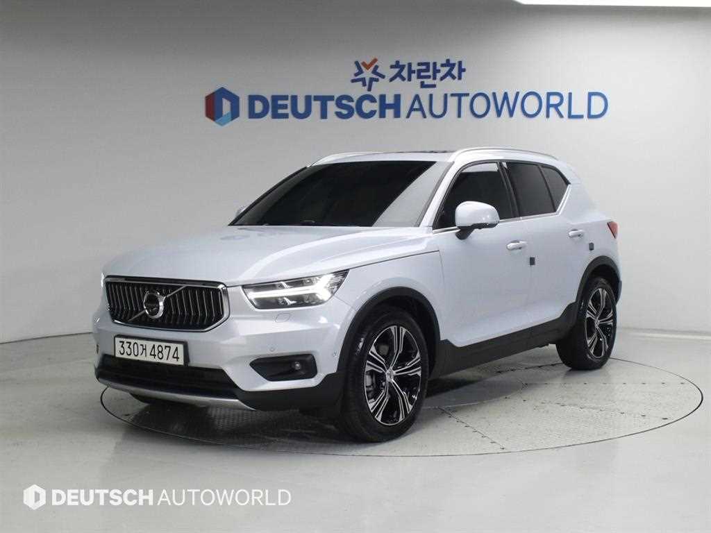 Volvo XC40