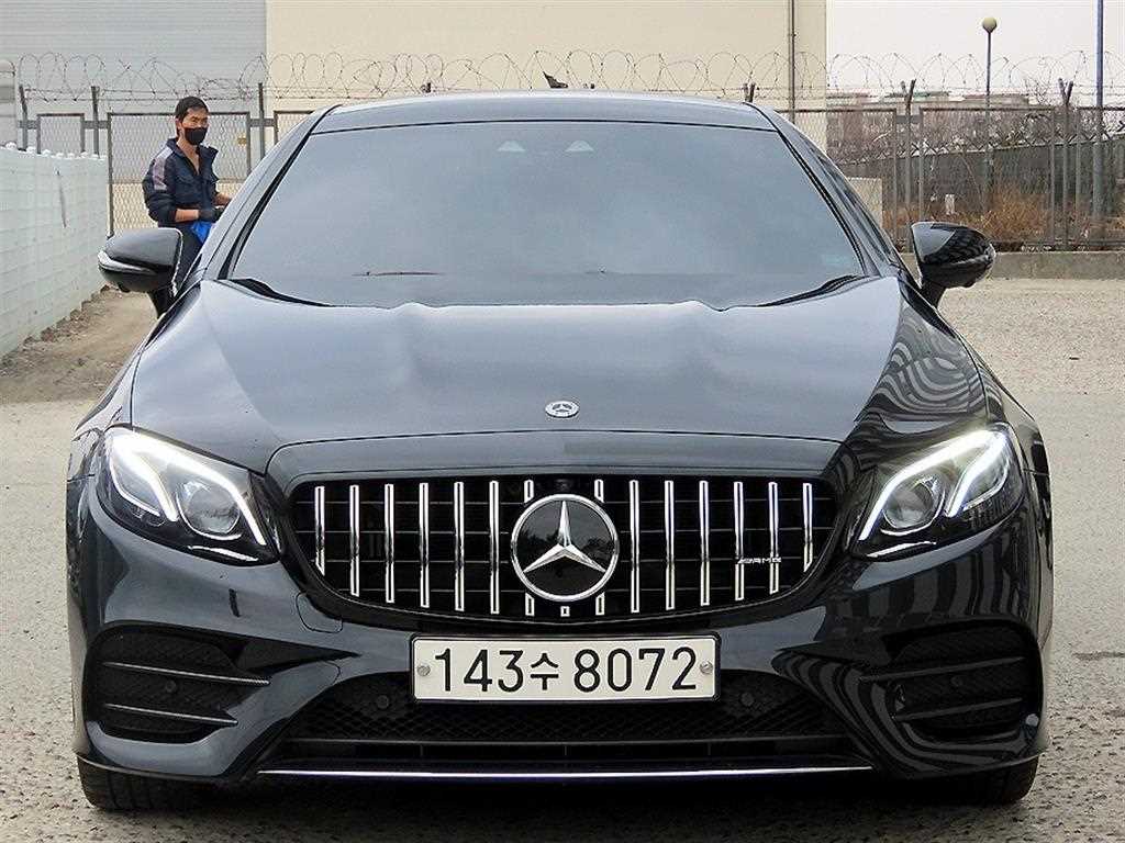 Mercedes Benz E class