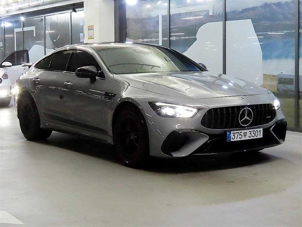 Mercedes Benz AMG GT