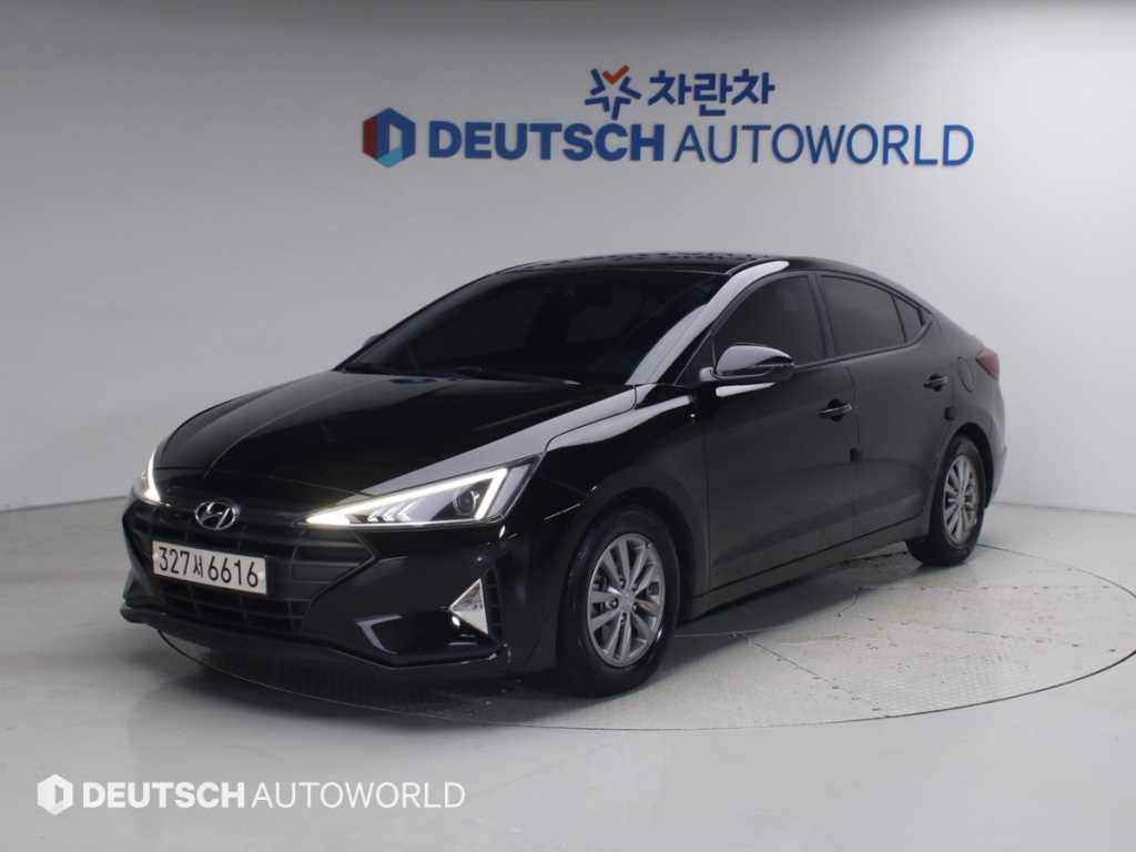 HYUNDAI Avante