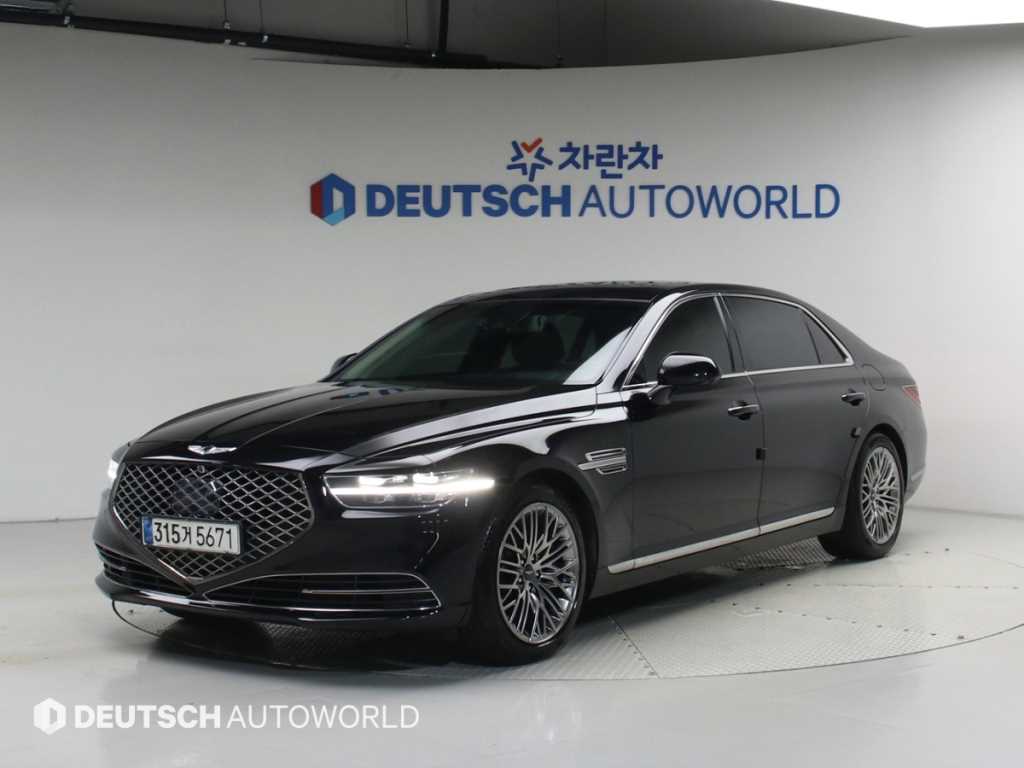 Genesis G90