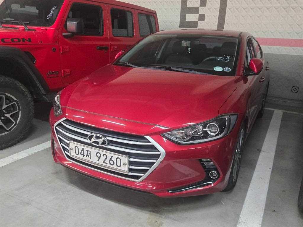 HYUNDAI Avante 2017 — Zona Franca Iquique